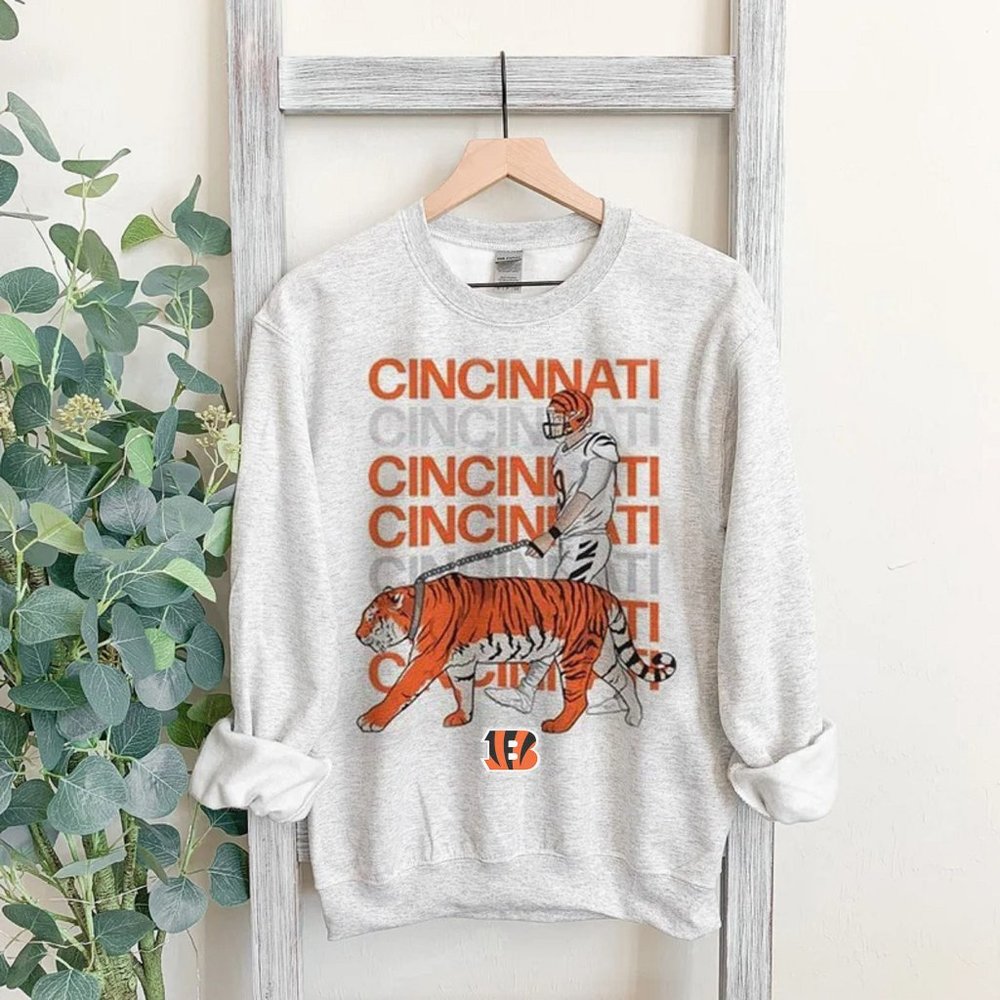 Joe Burrow and Tiger Vintage Sweatshirt Joe Burrow Bengals Shirt